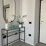 Omi