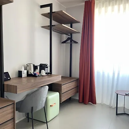 Omi Frühstückspension Caserta